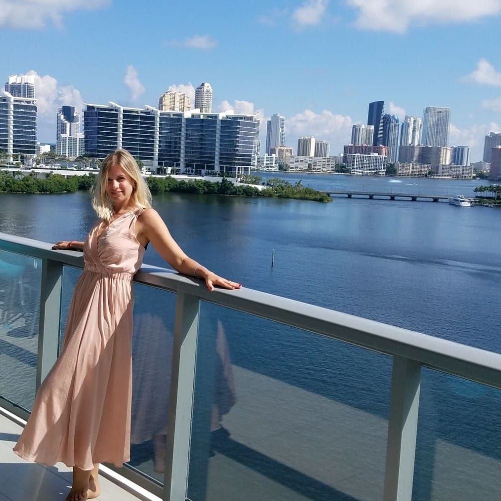 Meet your Posher, Lyubov